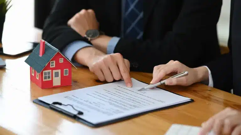 Steuern beim Immobilienkauf und -verkauf in Poing