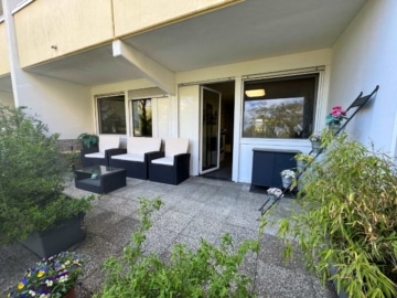 Geldanlage oder selbst Wohlfühlen – Schöne EG-Wohnung mit großer Ost-Terrasse, 85570 Markt Schwaben, Terrassenwohnung